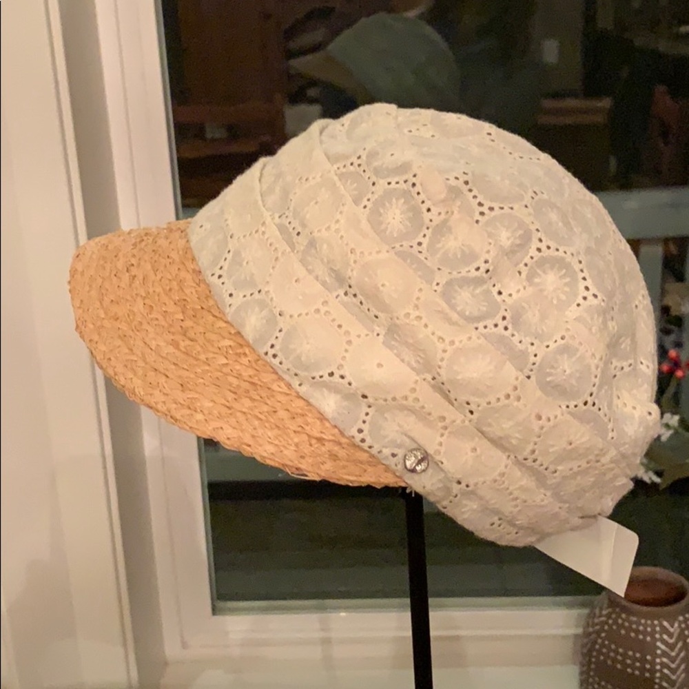☀️ Cap - Boutique-NWT☀️🍃